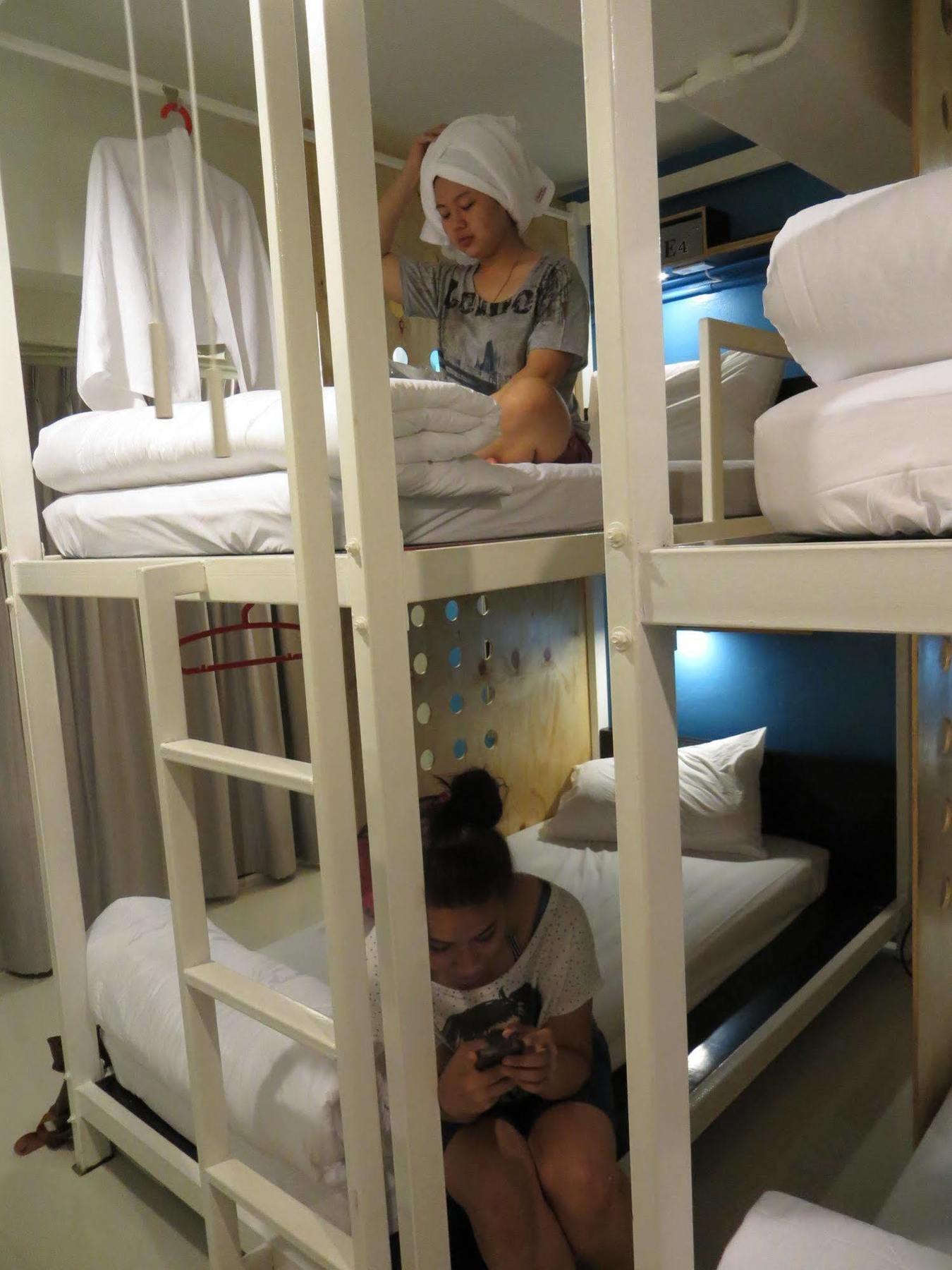 Oyes Hostel Краби Экстерьер фото